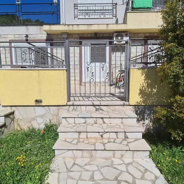 Svaka stambena jedinica je u potpunosti odvojena jedna od druge