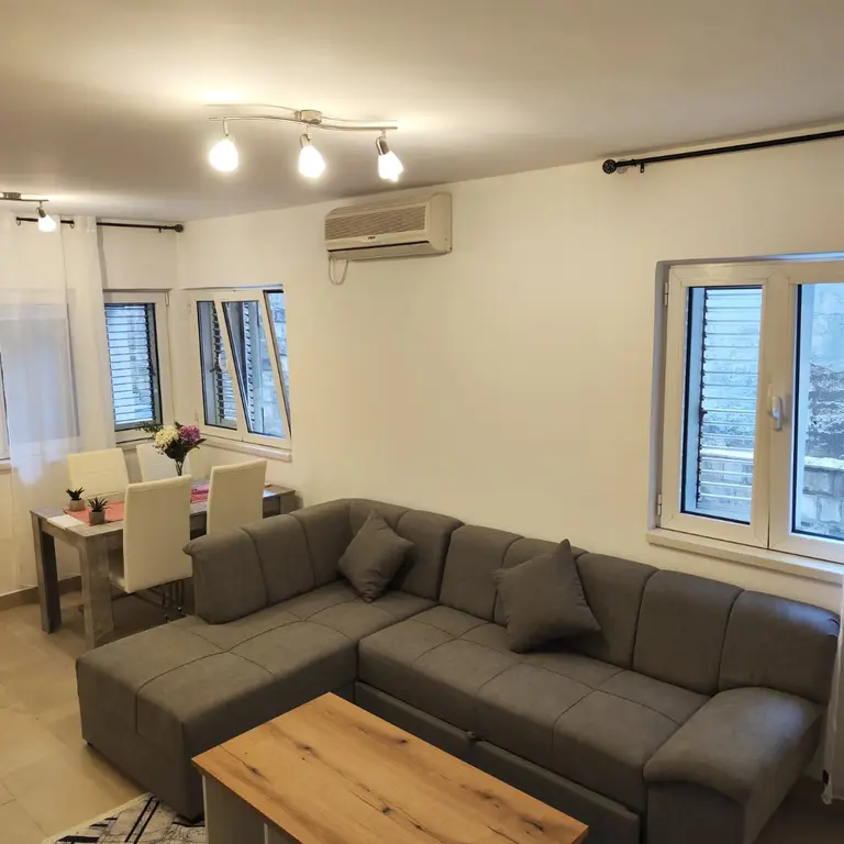 Dnevni boravak jednog od apartmana