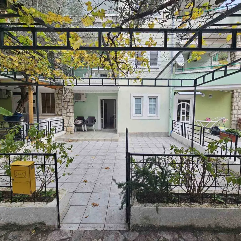 Terasa koja zauzima povrsinu od 50m2