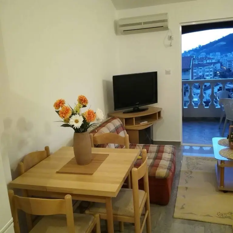 Trpezarija Trpezarija