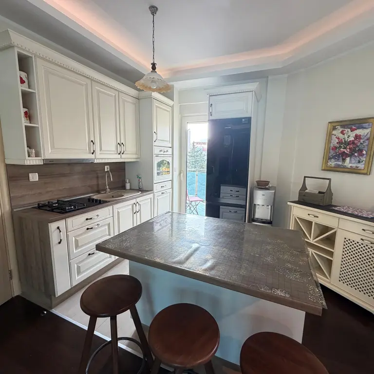 Kuhinja i trpezarija