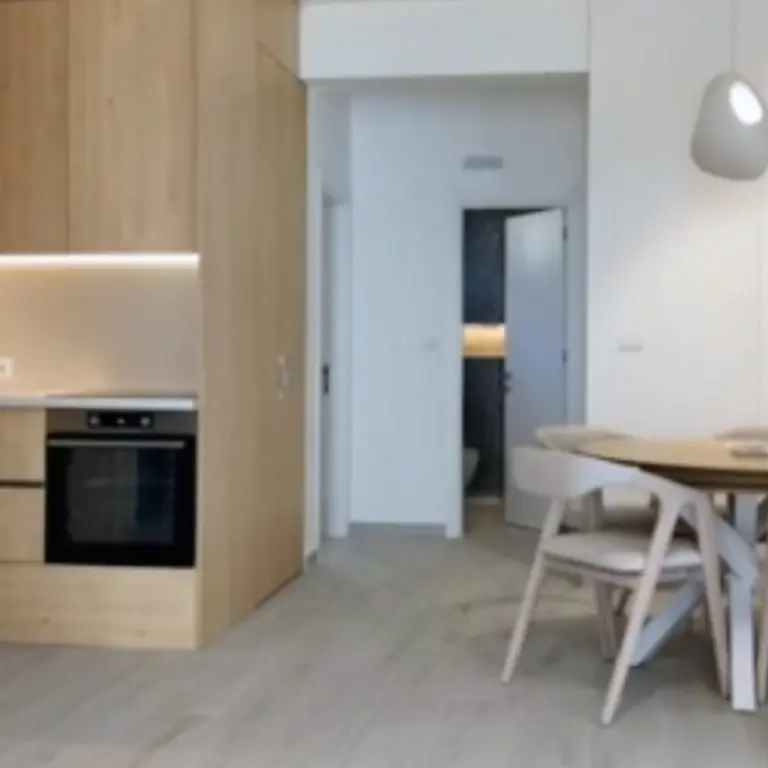 Kuhinja sa trpezarijom u jednomod stanova