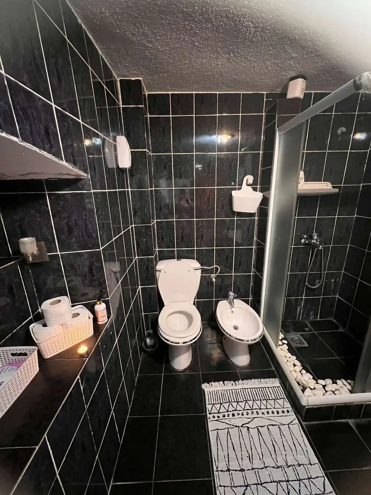 Jedno kupatilo od postojeca 2
