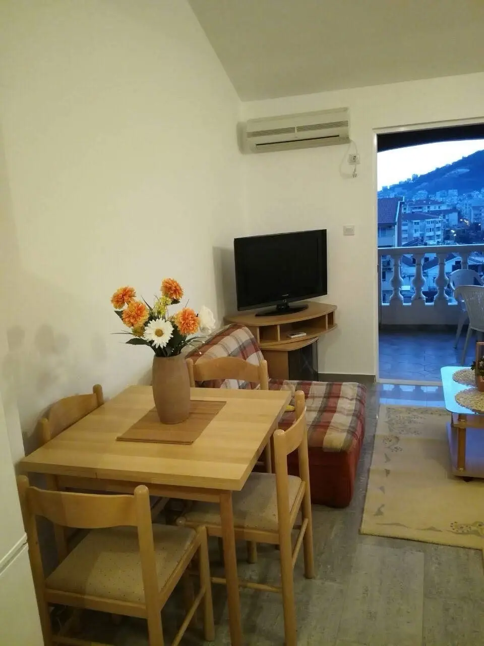 Trpezarija Trpezarija