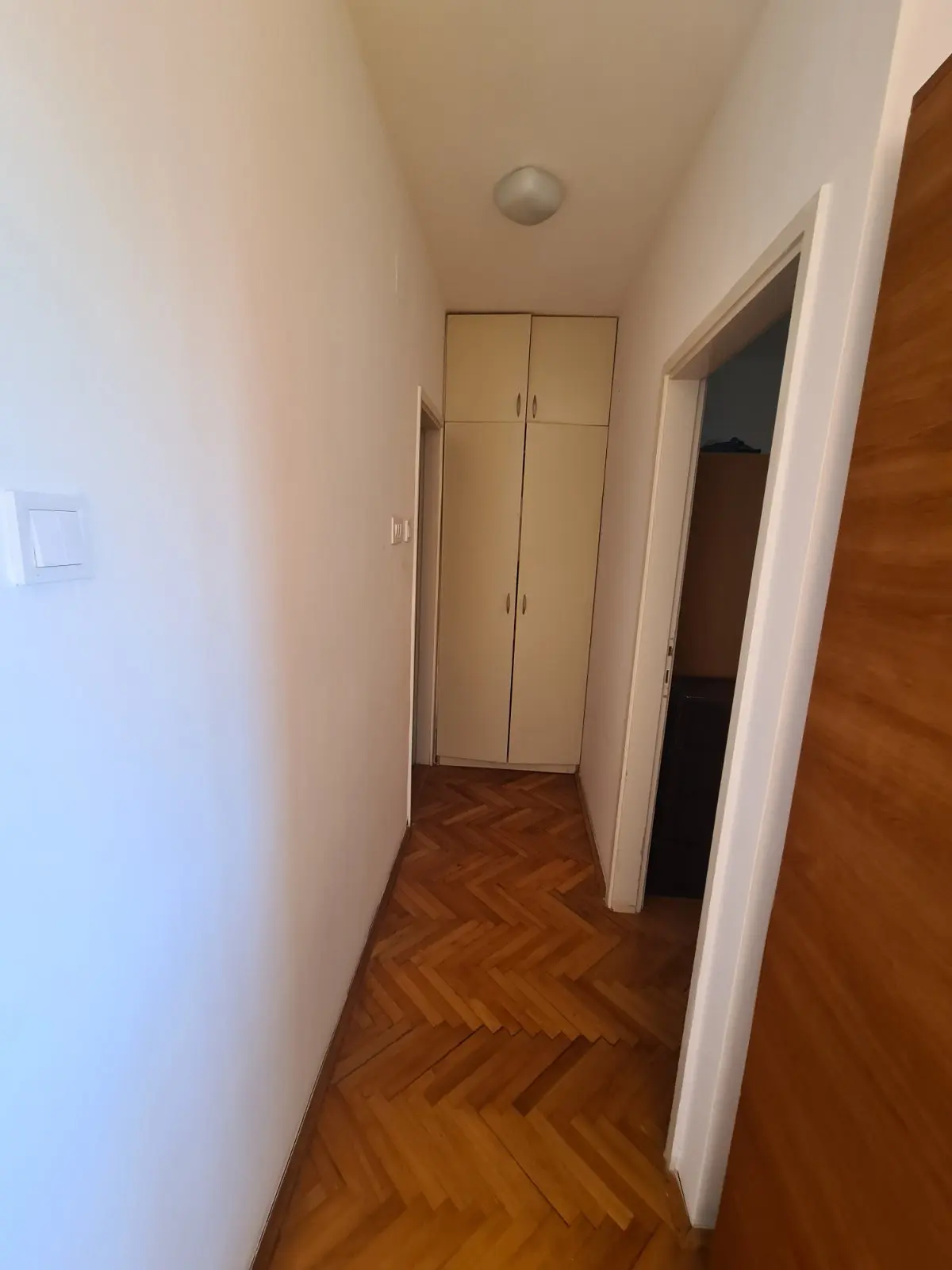 Predsoblje u jednom stanu Predsoblje u jednom stanu