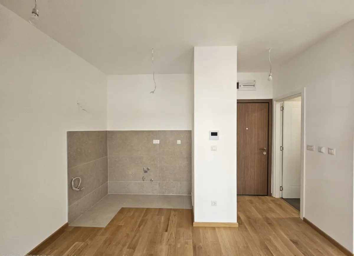 Kuhinja sa trpezarijom