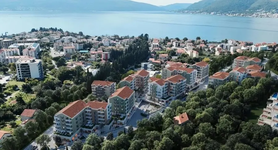 Nalazi se na samo 500 metara udaljenosti do mora